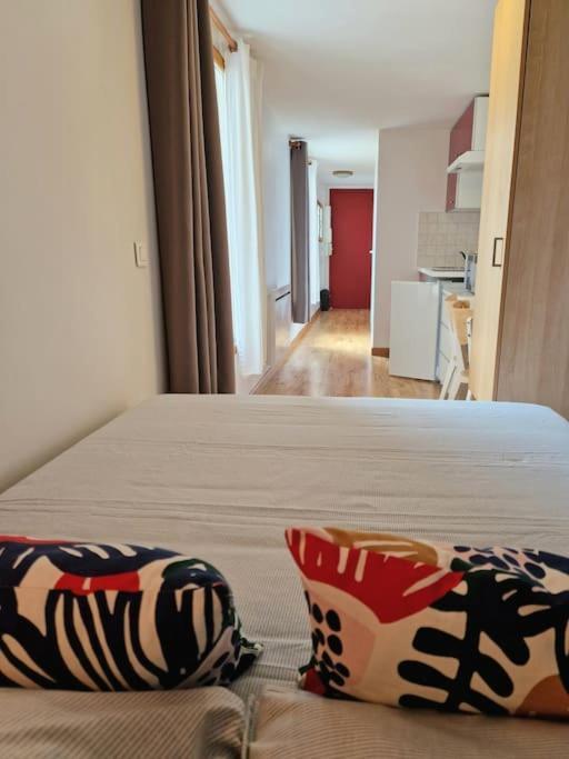 Le Rainbow - Calme - Proche Gare Centre Apartment Reims Bagian luar foto